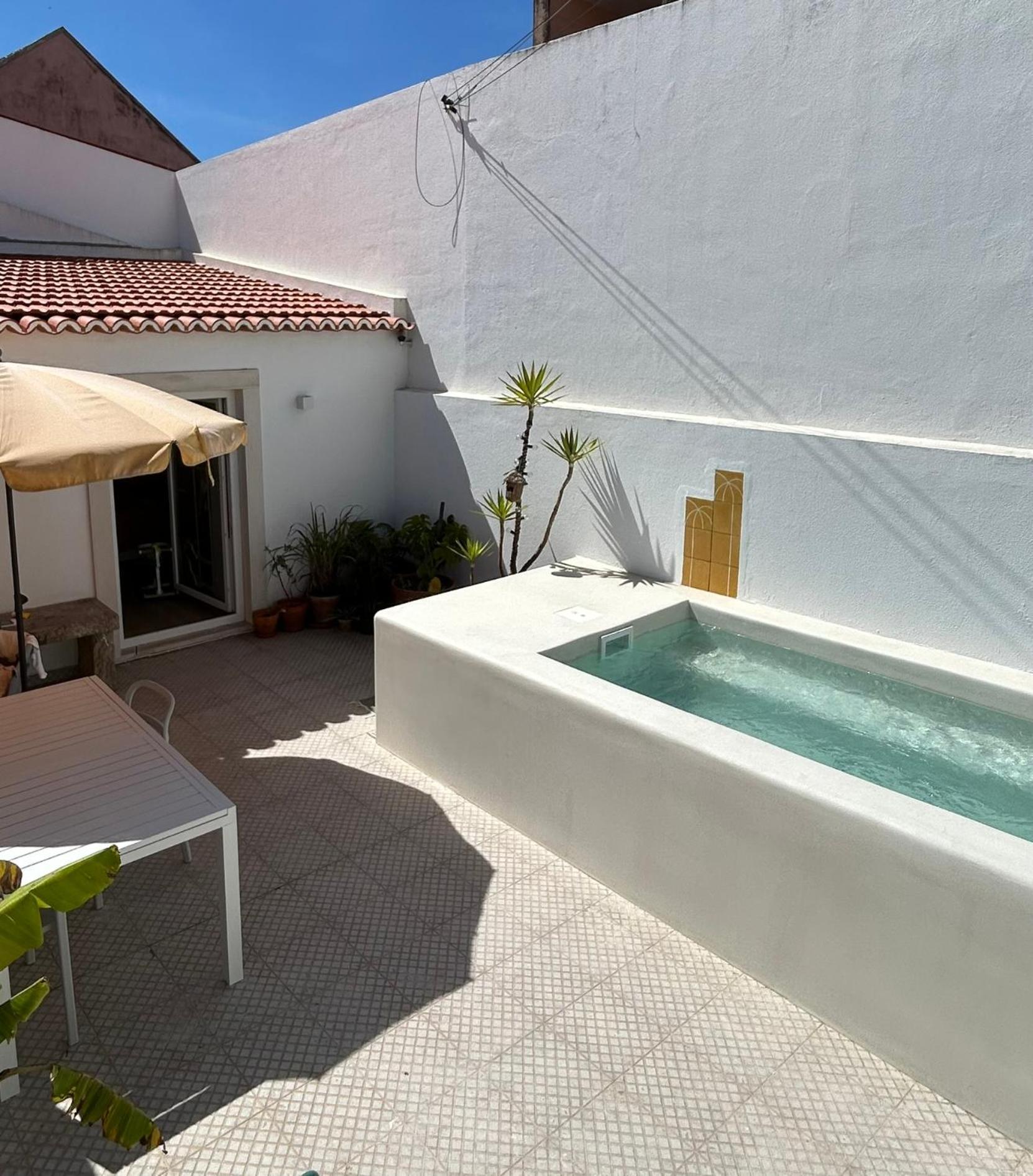 Palmeirinha Guest House Sintra Esterno foto